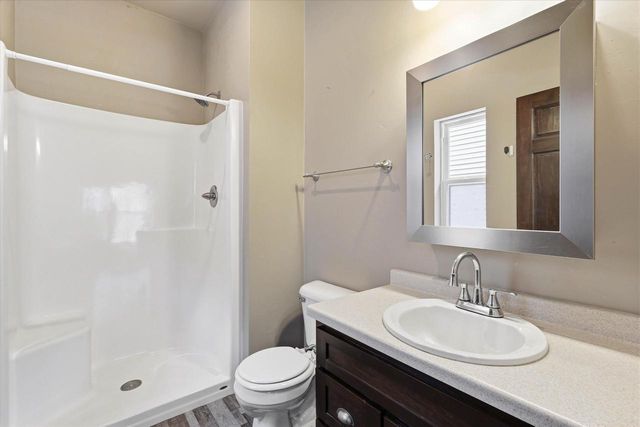 304 N VAN BUREN STREET, Green Bay, WI 54301