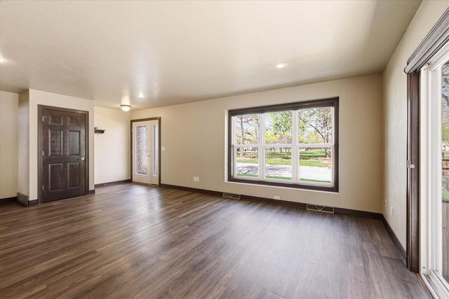 304 N VAN BUREN STREET, Green Bay, WI 54301