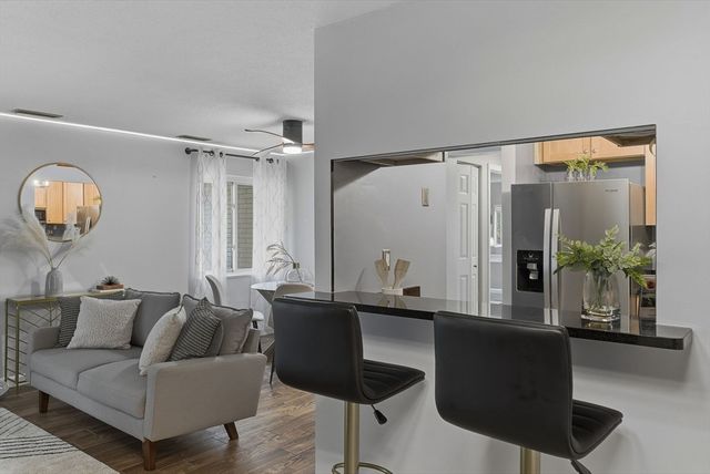 300 Park Terrace 354, Stoneham, MA 02180