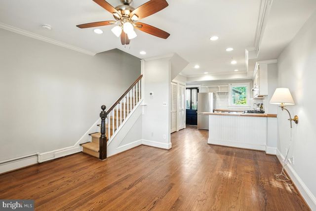1342 L ST SE, Washington, DC 20003