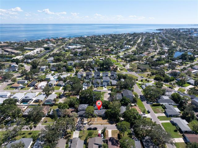 1730 MICHIGAN AVENUE NE, St Petersburg, FL 33703