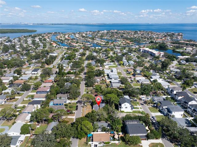 1730 MICHIGAN AVENUE NE, St Petersburg, FL 33703