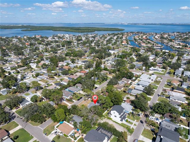 1730 MICHIGAN AVENUE NE, St Petersburg, FL 33703