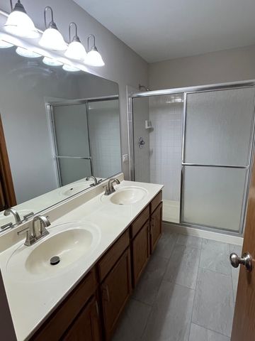 2505 Palazzo Drive, Buffalo Grove, IL 60089