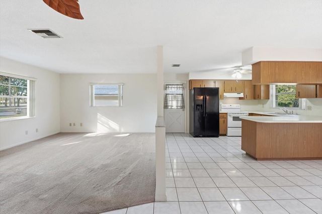 8463 W AQUADUCT STREET, Homosassa, FL 34448