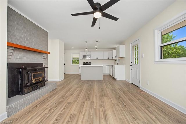 7962 Sylvan Road, Liberty, NC 27298
