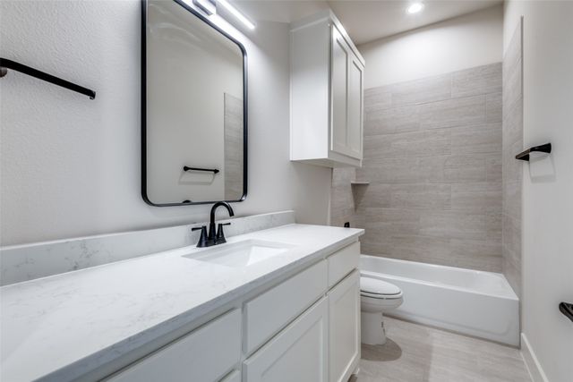 815 Evergreen Way, Nevada, TX 75173