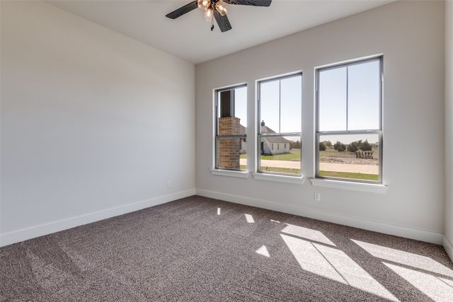 815 Evergreen Way, Nevada, TX 75173