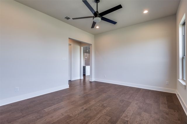 815 Evergreen Way, Nevada, TX 75173