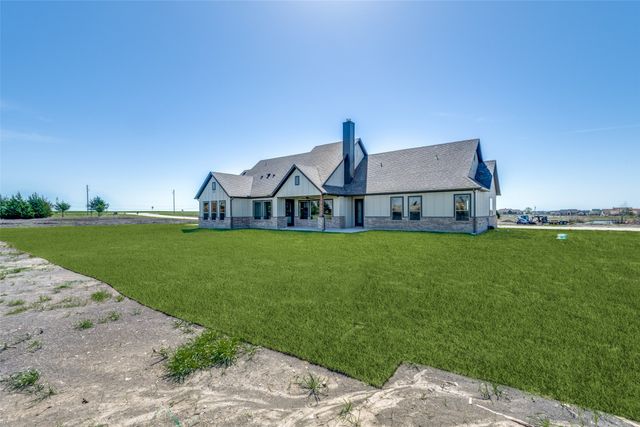 815 Evergreen Way, Nevada, TX 75173