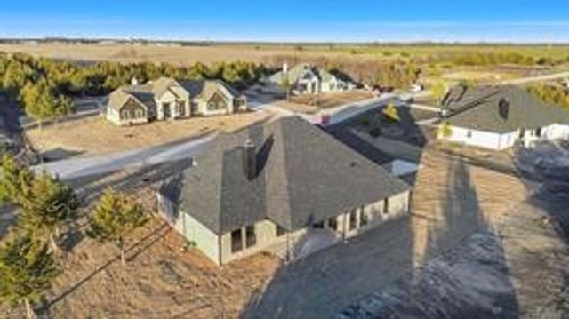 815 Evergreen Way, Nevada, TX 75173