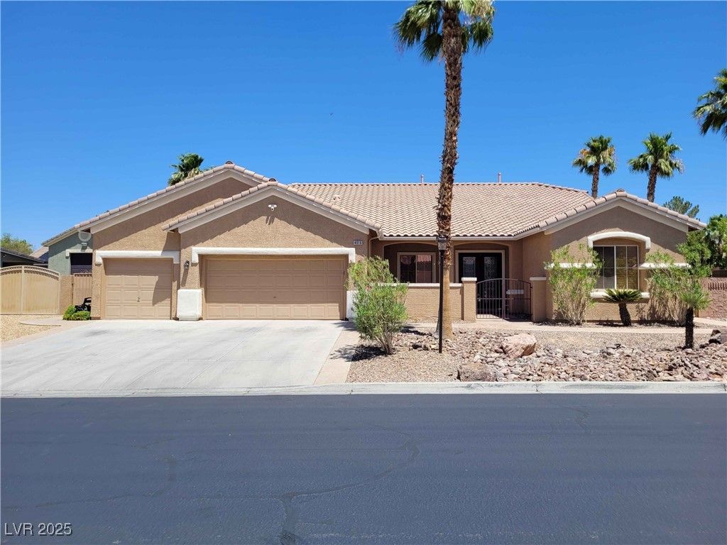 4016 Mountain Trek Street, Las Vegas, NV 89129
