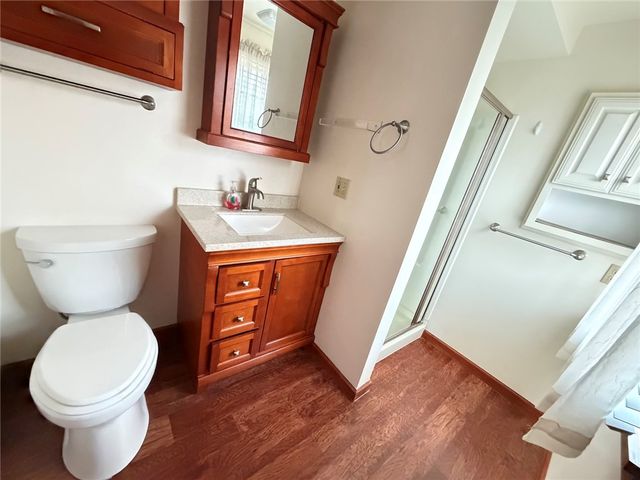 6078 Great Dane Dr, Bethel Park, PA 15102