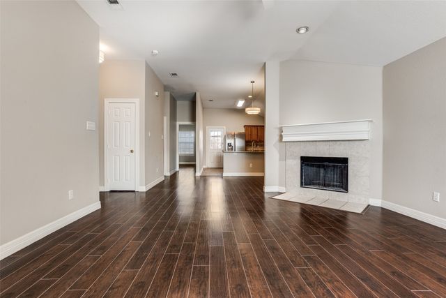 6801 La Costa Drive, Rowlett, TX 75088