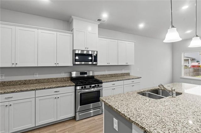 221 Chase Drew Drive SW, Cartersville, GA 30120