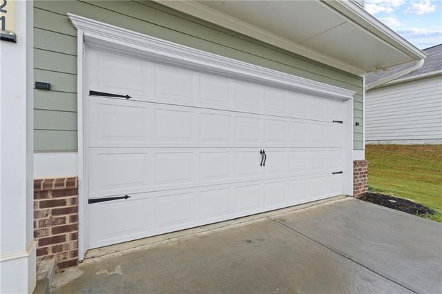 221 Chase Drew Drive SW, Cartersville, GA 30120
