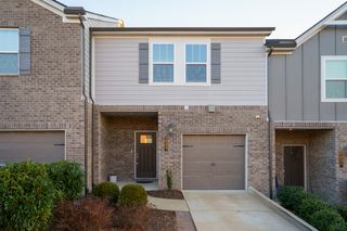 523 Stovall Ln, Columbia, TN 38401