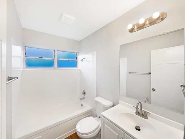 8255 Oahu Dr, Fair Oaks, CA 95628