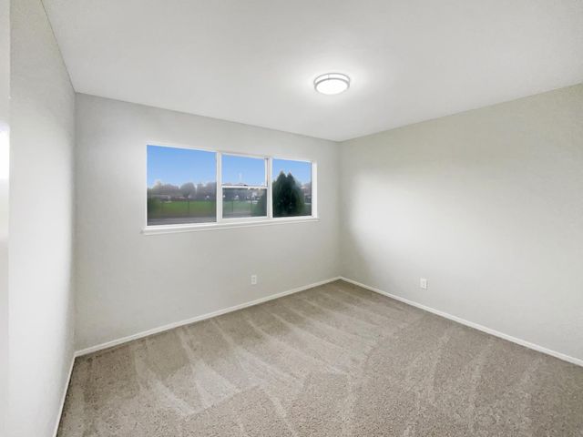 8255 Oahu Dr, Fair Oaks, CA 95628