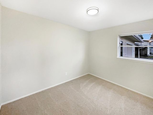 8255 Oahu Dr, Fair Oaks, CA 95628