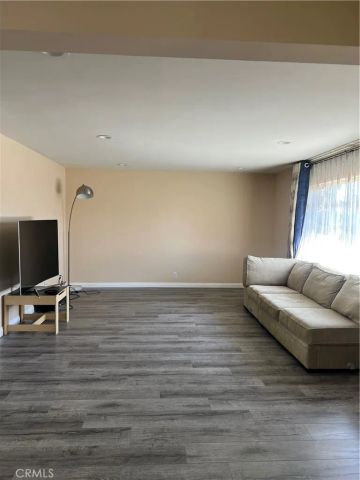 71 W Arthur Ave, Arcadia, CA 91007