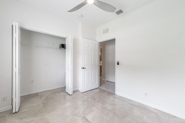2285 Windjammer Way, West Palm Beach, FL 33411