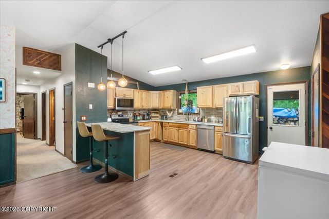 19246 Sullins Drive, Chugiak, AK 99567