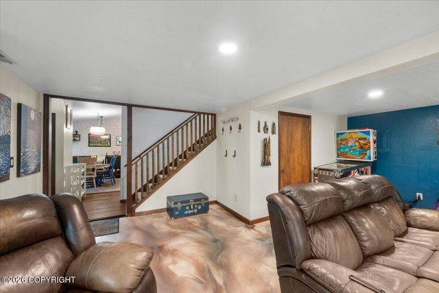 19246 Sullins Drive, Chugiak, AK 99567