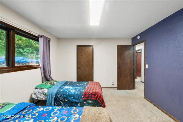 19246 Sullins Drive, Chugiak, AK 99567