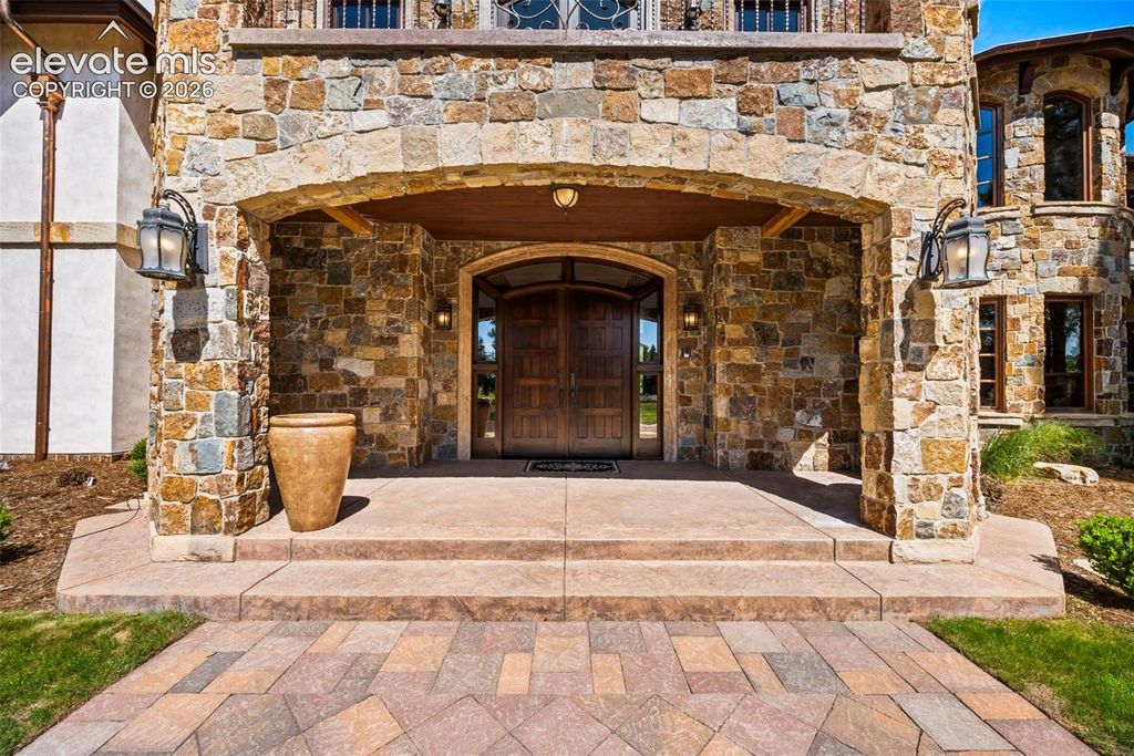 22 Crossland Road, Colorado Springs, CO 80906 — photo 2