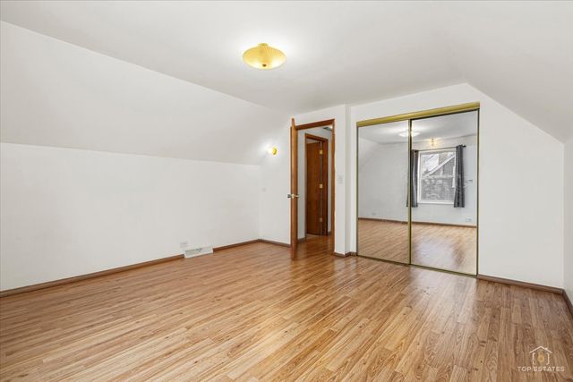 128 S Michigan Avenue, Addison, IL 60101