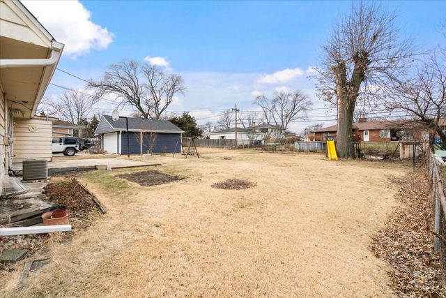 128 S Michigan Avenue, Addison, IL 60101