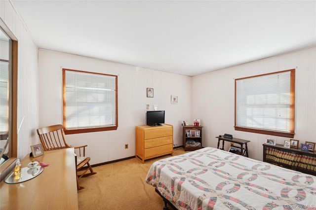 37 Ashland Drive, Kings Park, NY 11754