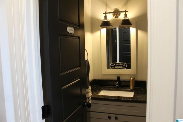 400 MERRY HILL ROAD, Sterrett, AL 35147