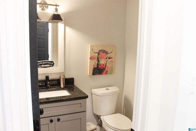 400 MERRY HILL ROAD, Sterrett, AL 35147