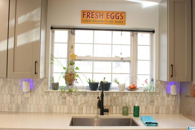 400 MERRY HILL ROAD, Sterrett, AL 35147