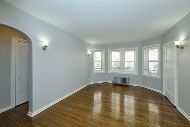 6322 N Albany Avenue 1W, Chicago, IL 60659
