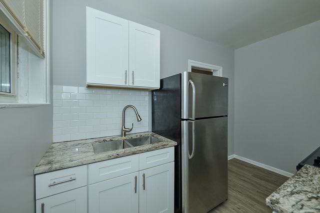 6322 N Albany Avenue 1W, Chicago, IL 60659