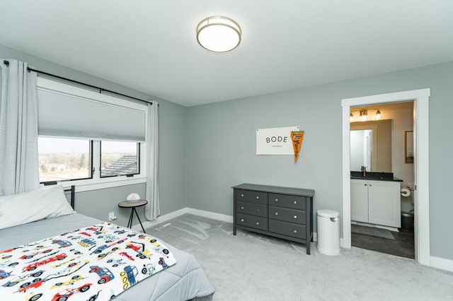 5044 Riley Lane SW, Rochester, MN 55902