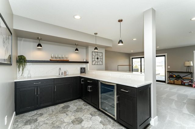 5044 Riley Lane SW, Rochester, MN 55902