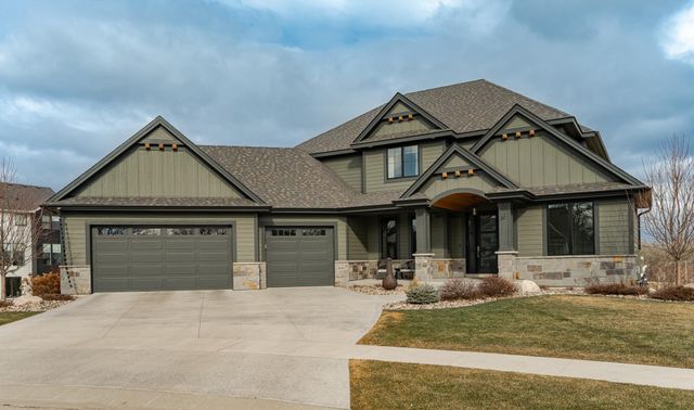 5044 Riley Lane SW, Rochester, MN 55902