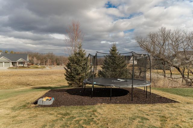 5044 Riley Lane SW, Rochester, MN 55902