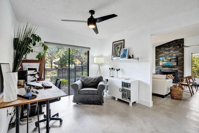 1348 NW 113th Terrace, Coral Springs, FL 33071