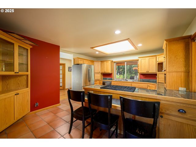 41114 Sw FORT HILL Rd, Willamina, OR 97396