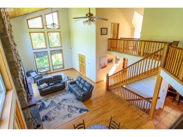 41114 Sw FORT HILL Rd, Willamina, OR 97396