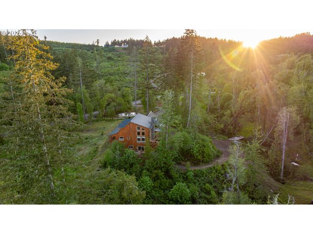 41114 Sw FORT HILL Rd, Willamina, OR 97396