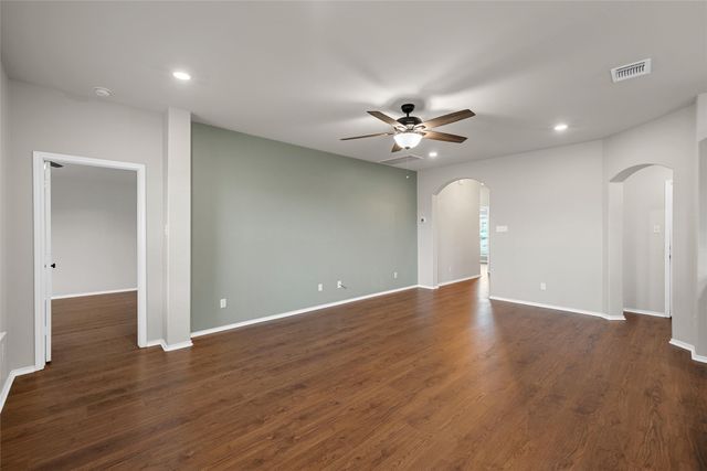 11100 Beckon Falls, Waco, TX 76708