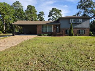 112 Chloe Drive, Fayetteville, NC 28301