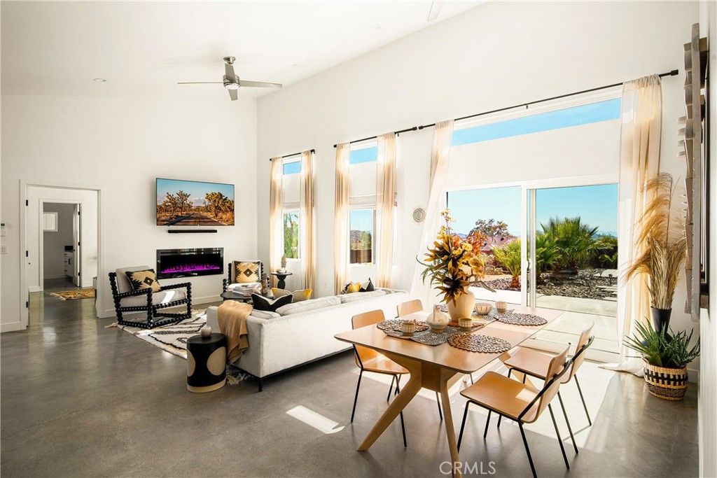 Image 26 of property listing at 6715 Torres, Joshua Tree, CA 92252