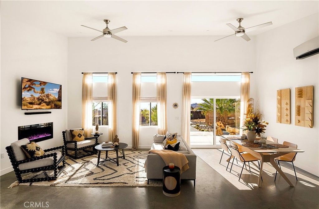 Image 3 of property listing at 6715 Torres, Joshua Tree, CA 92252